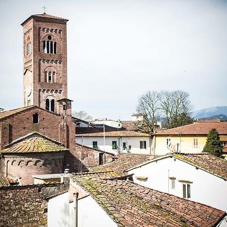 Il Rifugio Degli Innamorati...Di Lucca Exterior foto